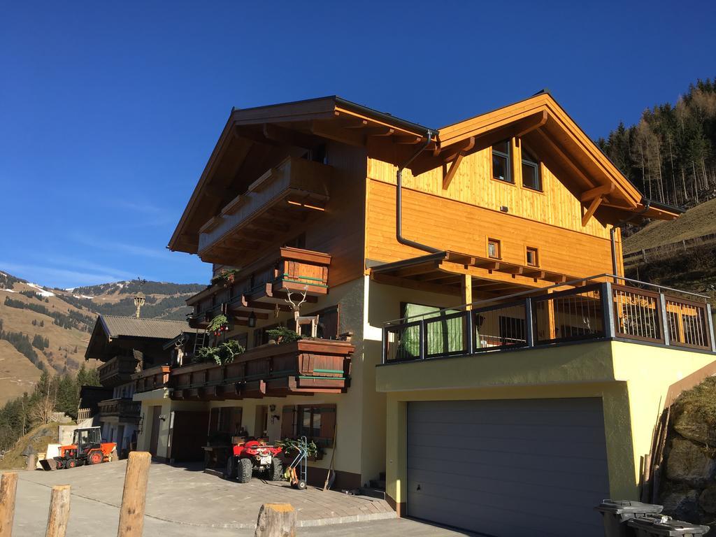 Landhaus Taxach Saalbach Exterior foto