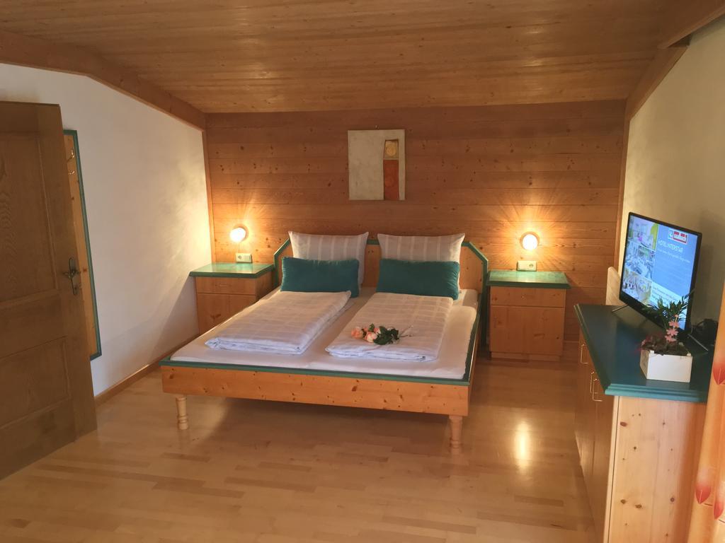 Landhaus Taxach Saalbach Exterior foto