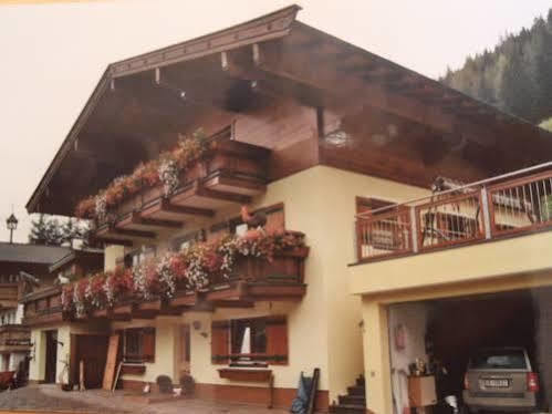 Landhaus Taxach Saalbach Exterior foto