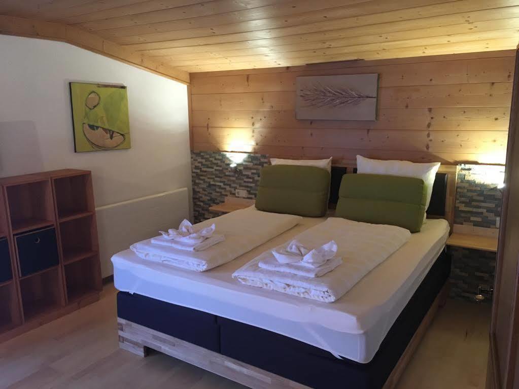 Landhaus Taxach Saalbach Exterior foto